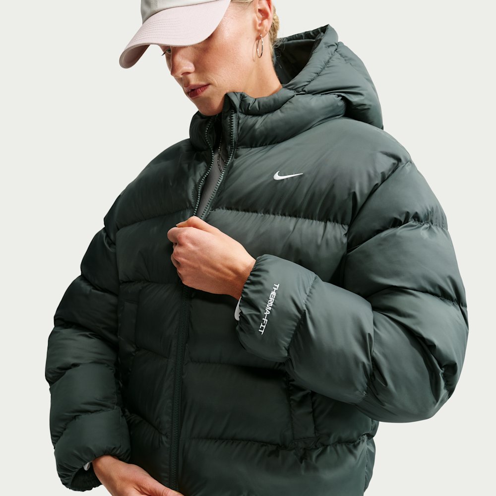 Куртка женская Nike Sportswear Therma-FIT
