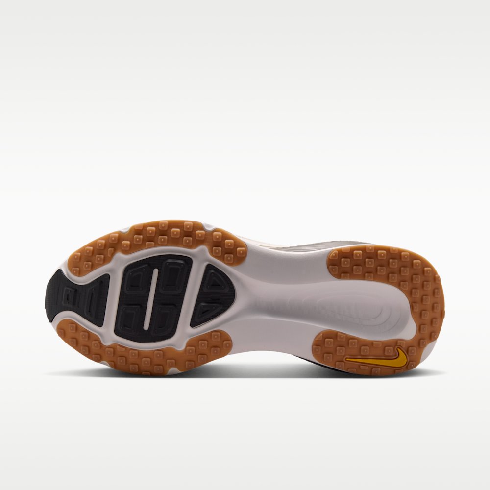 Кроссовки для бега мужские Nike Vomero 18