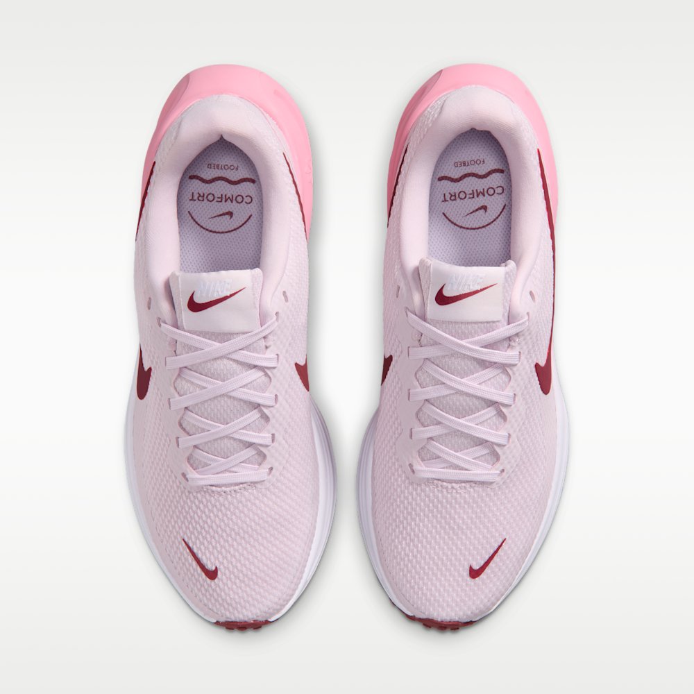 Кроссовки для бега женские Nike Revolution 8