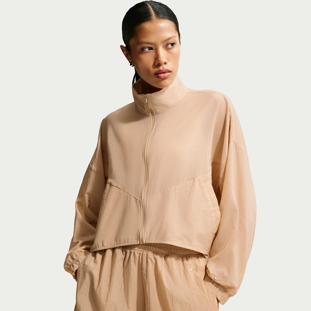 Куртка женская Nike Sportswear