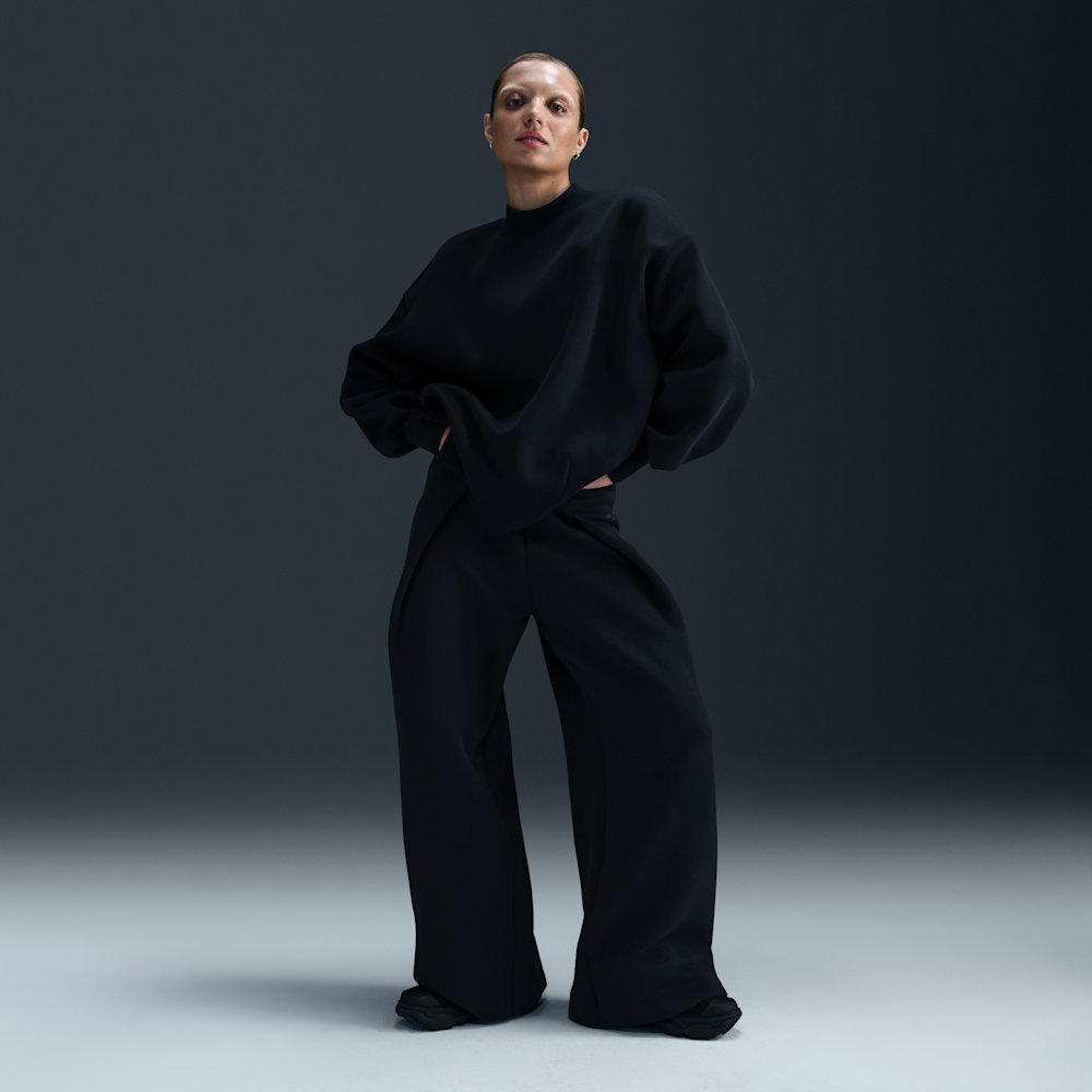 Свитшот женский Nike Sportswear Tech Fleece