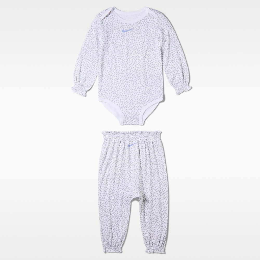 Комплект детский Nike Essentials