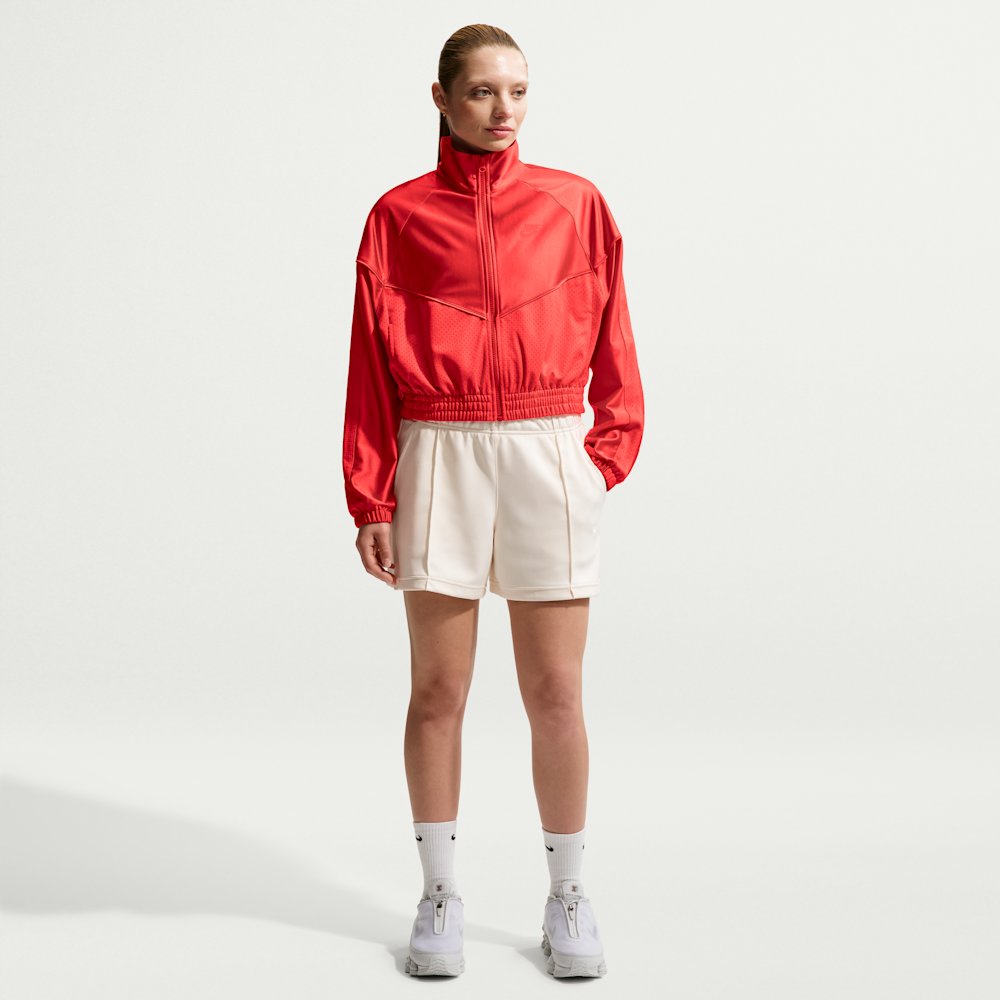 Куртка женская Nike Sportswear Windrunner