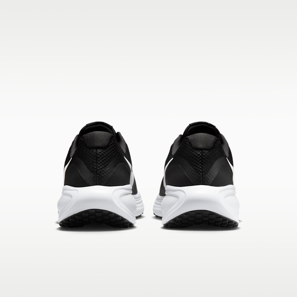 Кроссовки для бега мужские Nike Revolution 8