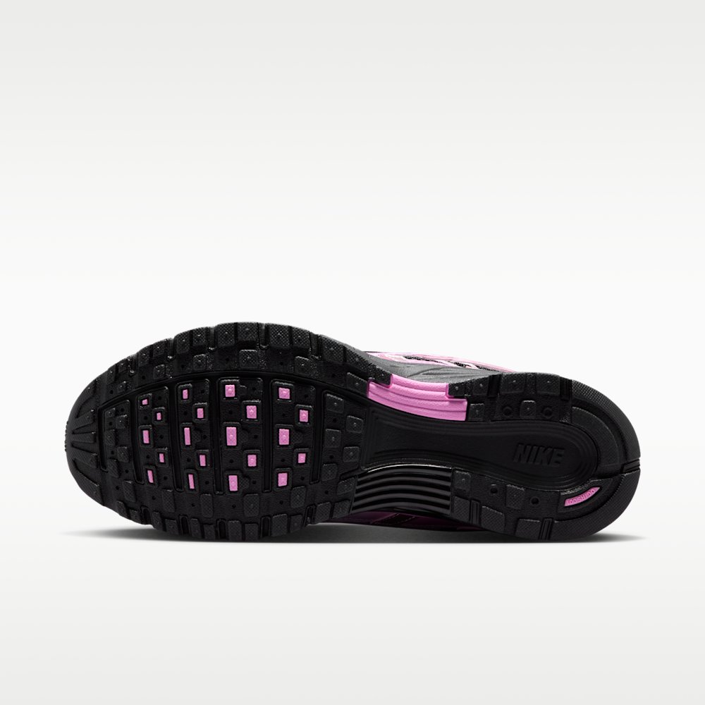 Кроссовки женские Nike P-6000