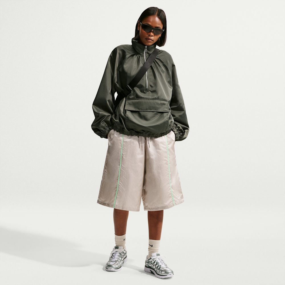 Шорты женские Nike Sportswear