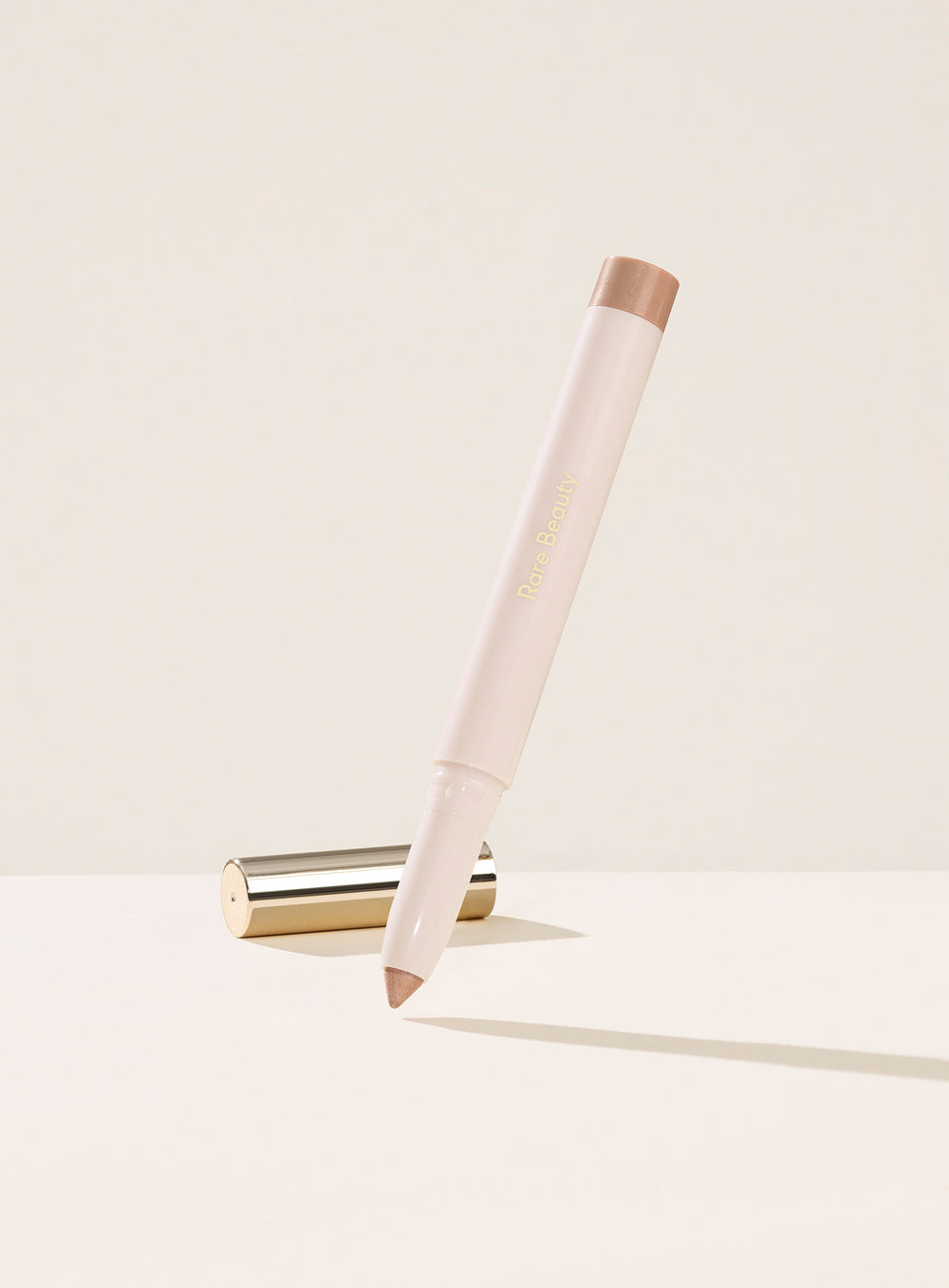 Тени для век Rare Beauty All of the Above Weightless Eyeshadow Stick, оттенок Integrity