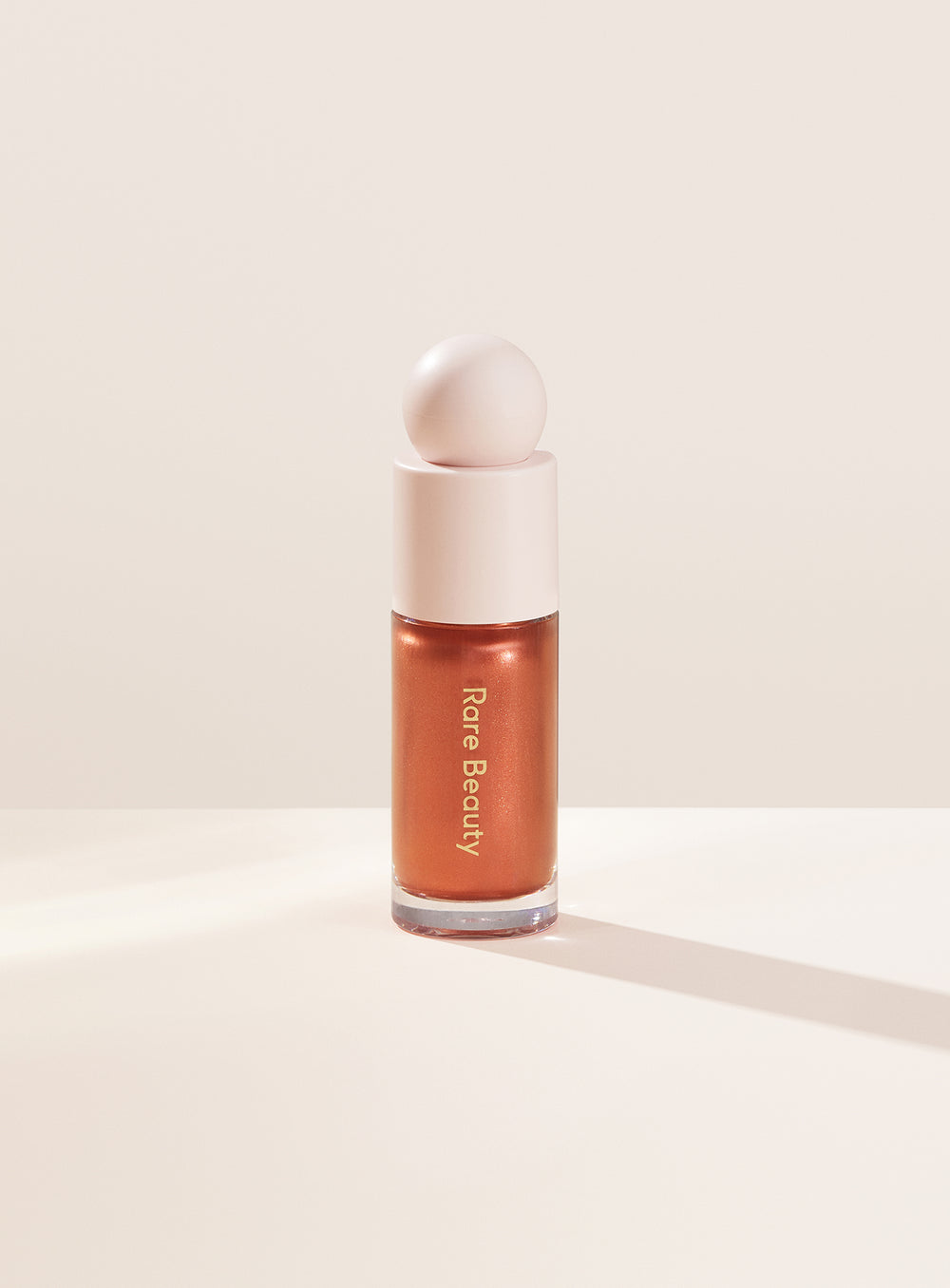 Хайлайтер Rare Beauty Positive Light Liquid Luminizer, оттенок Captivate